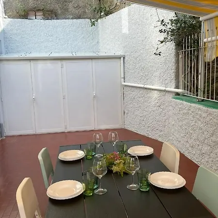 Gigi's House Apartman *